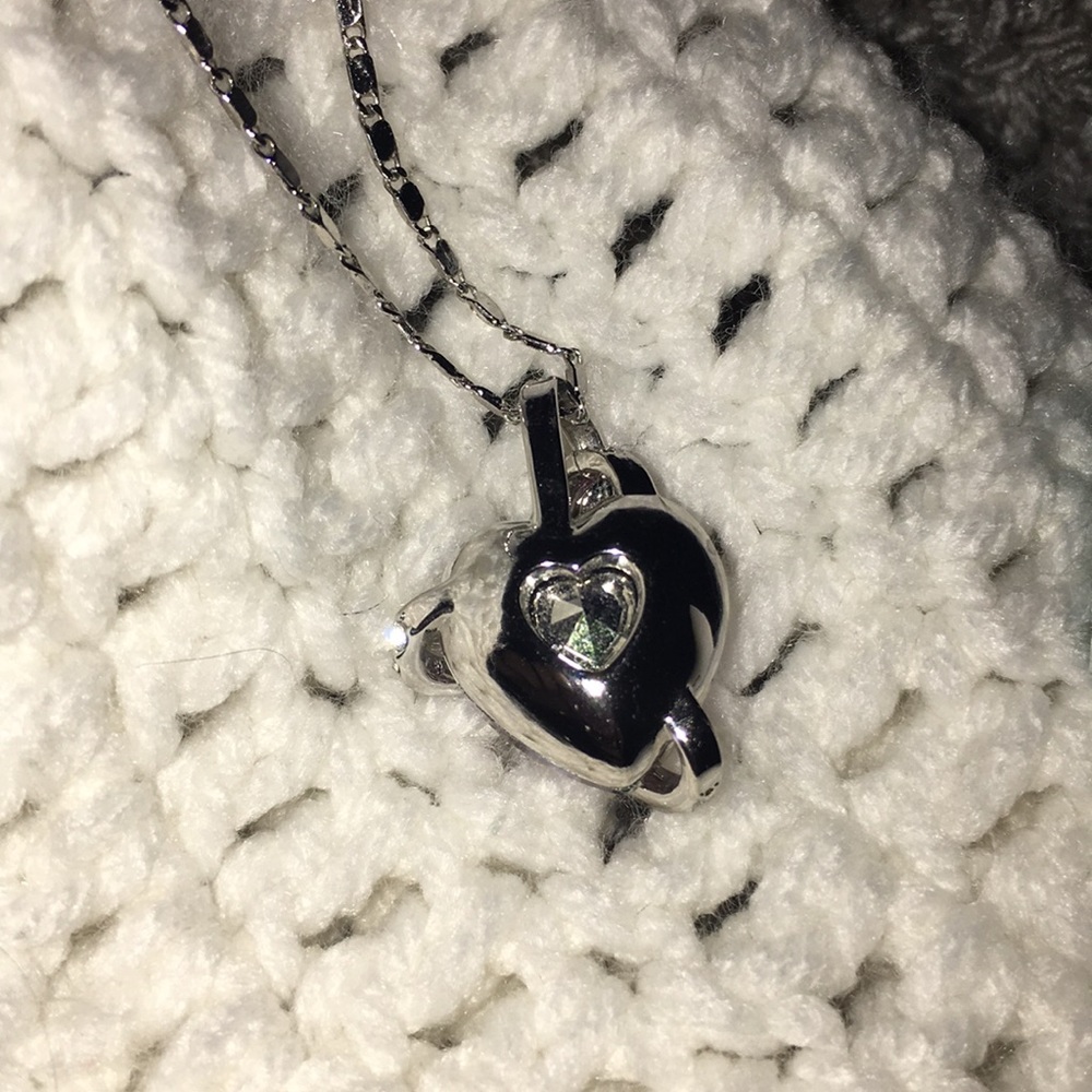 Swarovski Element Necklace - Picture 4 of 4